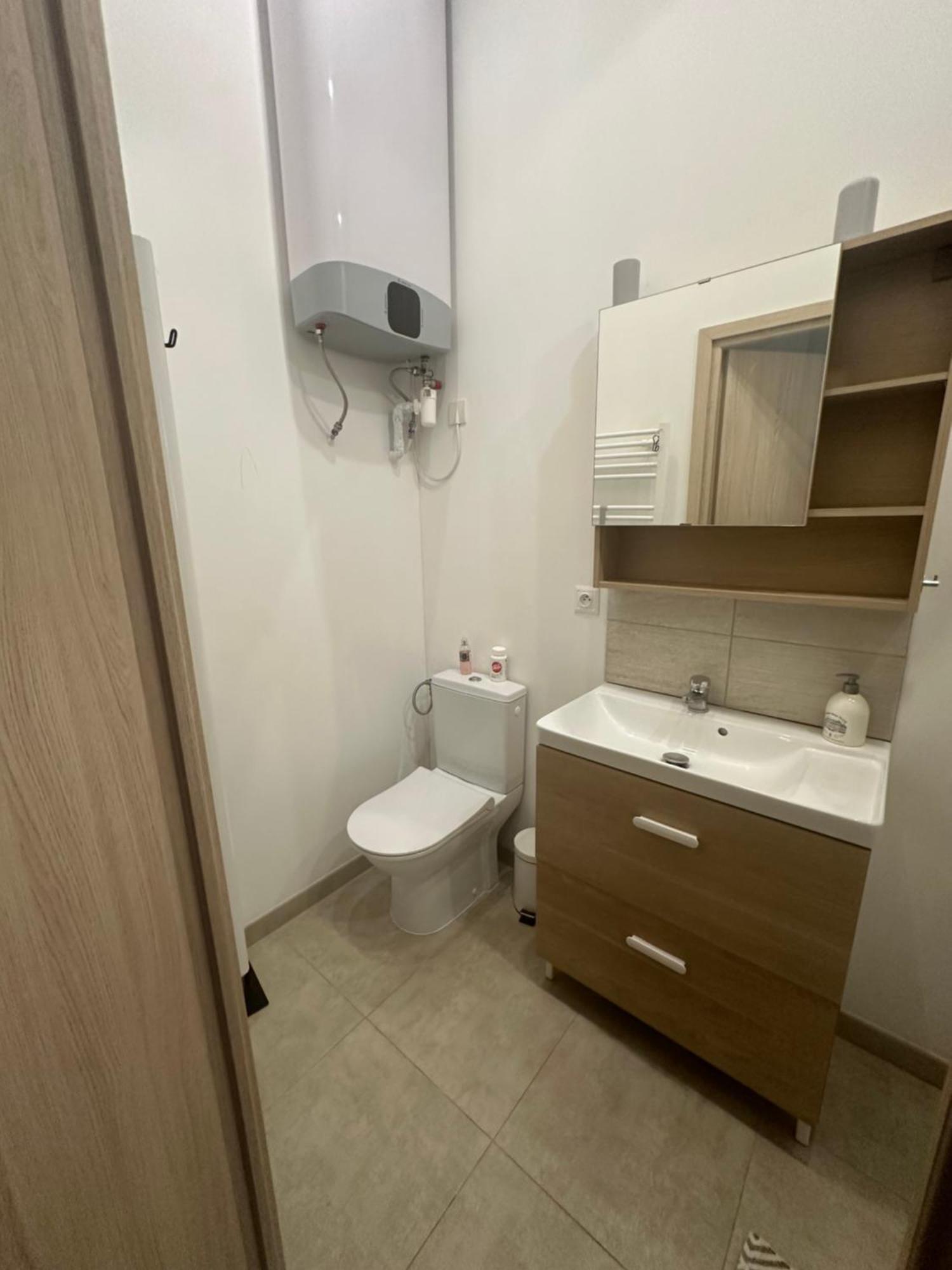 La Maisonnette De Chantecoucou Le Cannet-des-Maures Exteriör bild